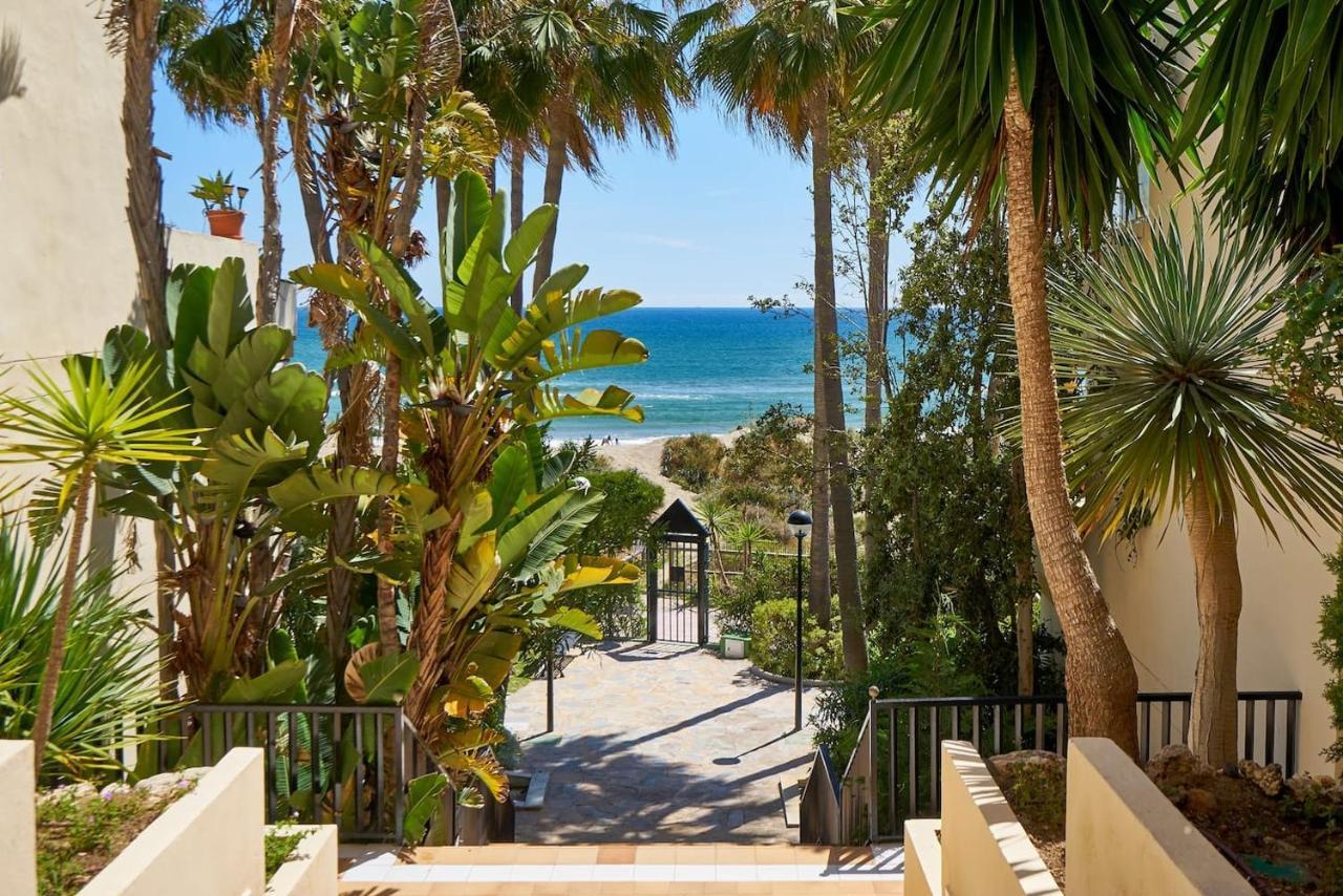 Oleholidays 617 Romana Playa Junto Al Mar Marbella Exteriör bild