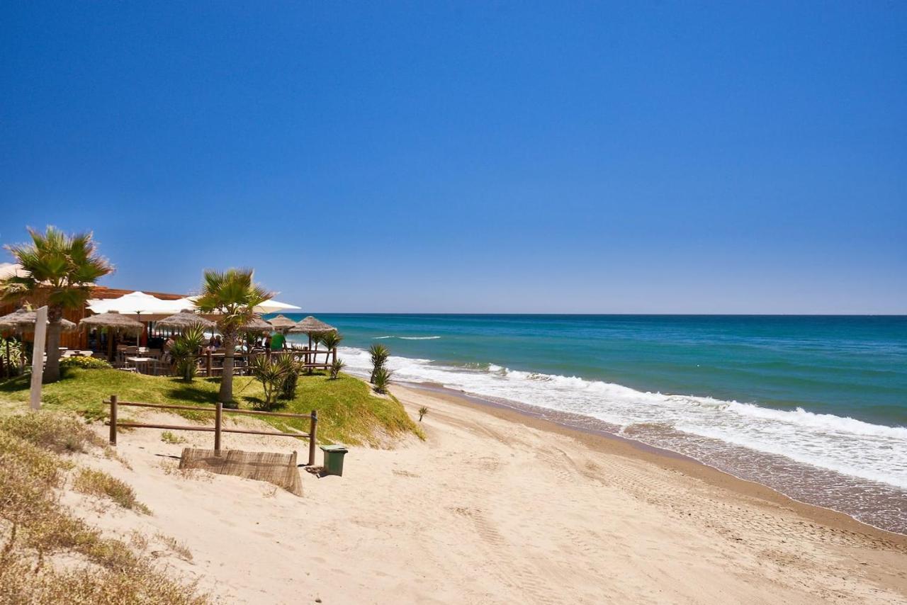 Oleholidays 617 Romana Playa Junto Al Mar Marbella Exteriör bild