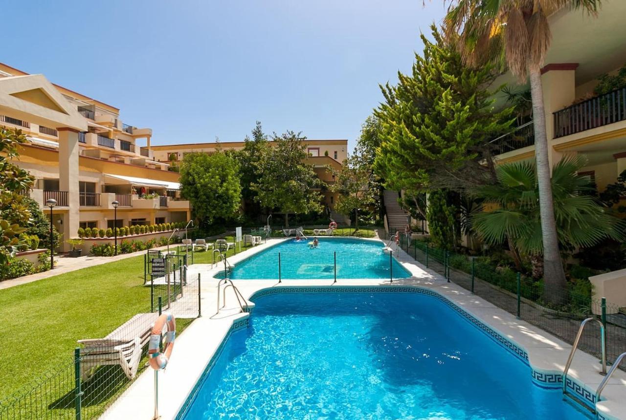 Oleholidays 617 Romana Playa Junto Al Mar Marbella Exteriör bild