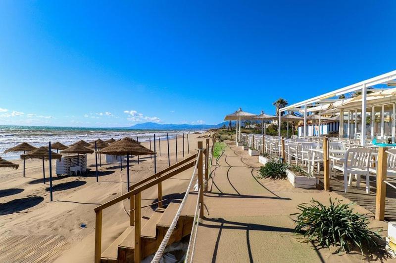 Oleholidays 617 Romana Playa Junto Al Mar Marbella Exteriör bild